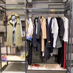 广州一线女装品牌尾货批发 常熟中老年女装市场的机遇与策略